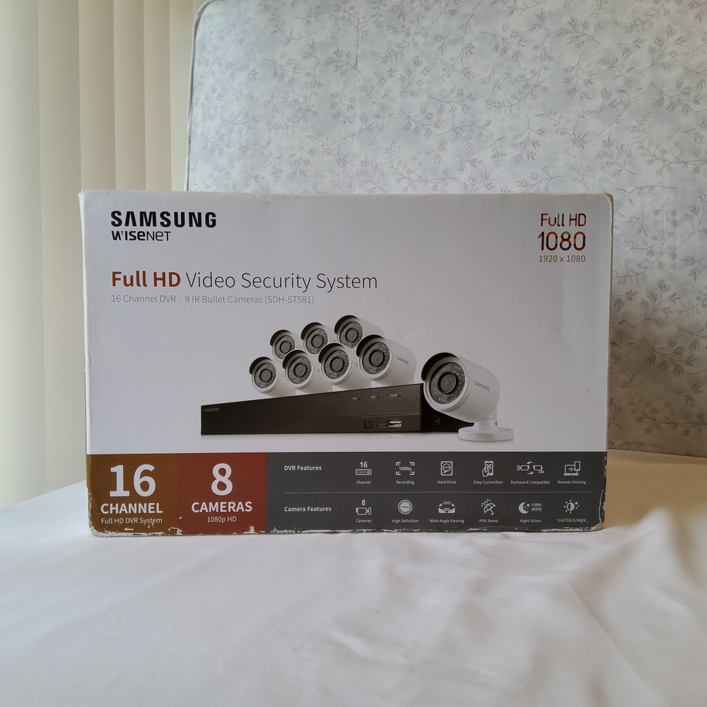 Samsung Wisenet 8 Camera Security System new in box